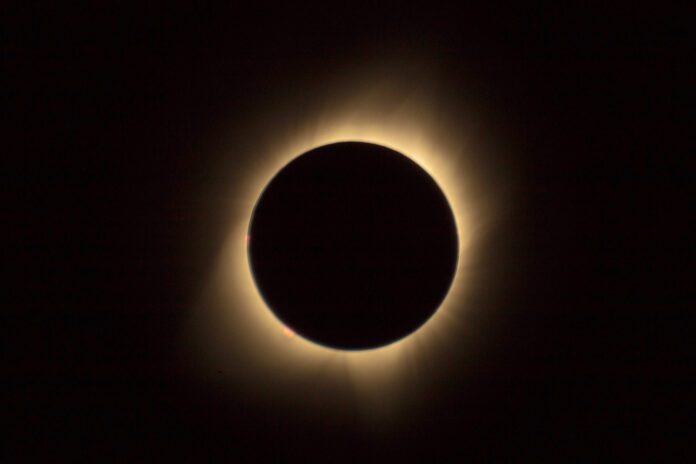 Edu 6 - Gerhana Matahari